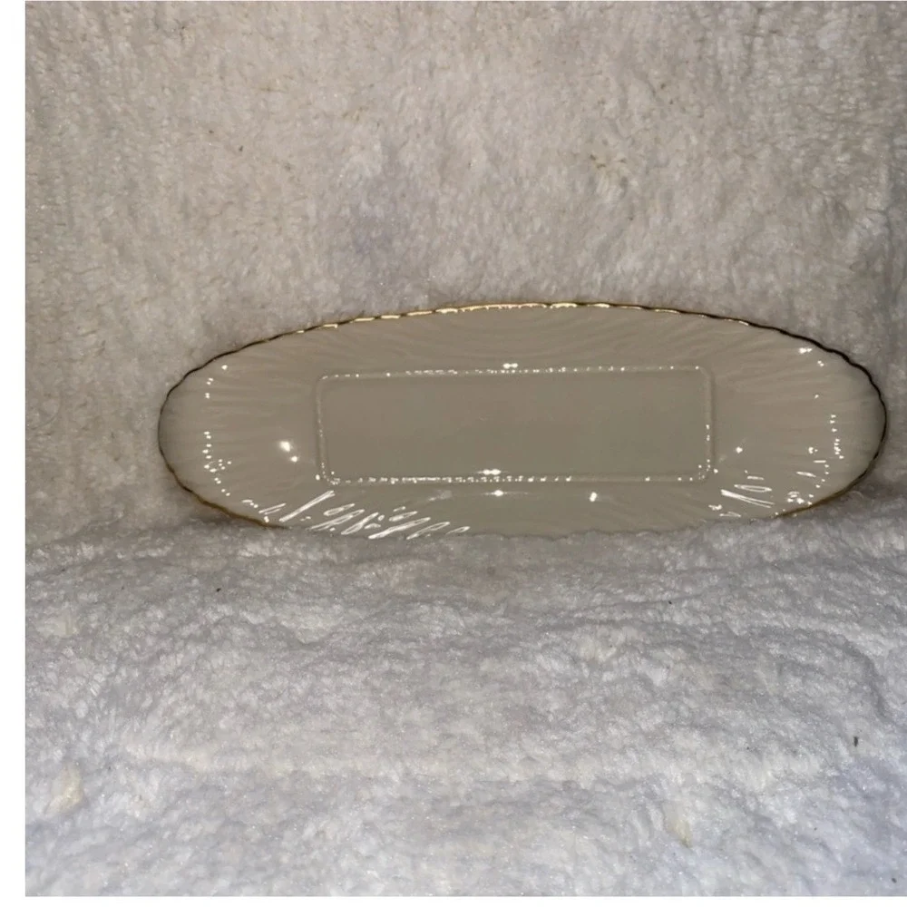 Lenox Ivory Gold Trim Butter Tray Embossed Leaf Scalloped Oval Bread Dish 9.25in